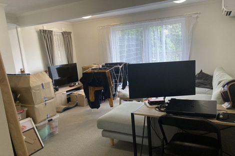 Photo of property in 30 Saint Michaels Crescent, Kelburn, Wellington, 6012