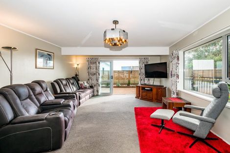 Photo of property in 109a Hillcrest Road, Raumati Beach, Paraparaumu, 5032