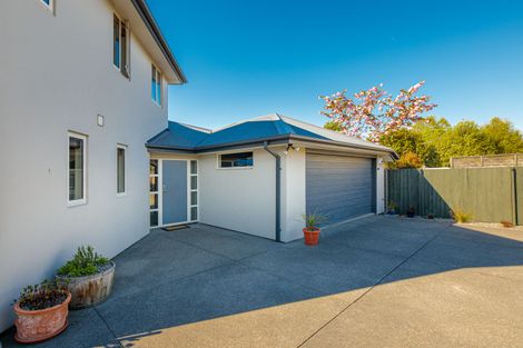 Photo of property in 692a Avonside Drive, Avonside, Christchurch, 8061