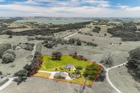 Photo of property in 451 Pah Hill Road, Wharehine, Wellsford, 0973