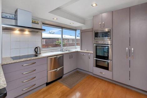 Photo of property in 16 Kelly Street, Baylys Beach, Dargaville, 0377