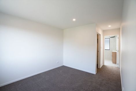 Photo of property in 16d Dianthus Place, Browns Bay, Auckland, 0630