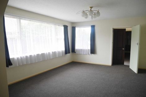 Photo of property in 53 Deepdale Street, Burnside, Christchurch, 8053
