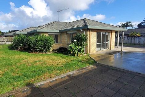 Photo of property in 8 Pono Place, Waiuku, 2123