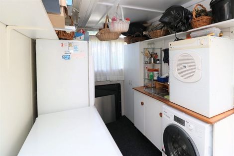 Photo of property in 13 Marlin Place, Whiritoa, Whangamata, 3691