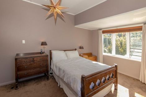 Photo of property in 22 Enfield Road, Hospital Hill, Napier, 4110