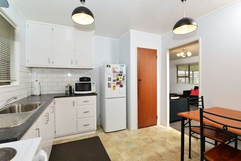 Photo of property in 12 Amber Lane, Melville, Hamilton, 3206