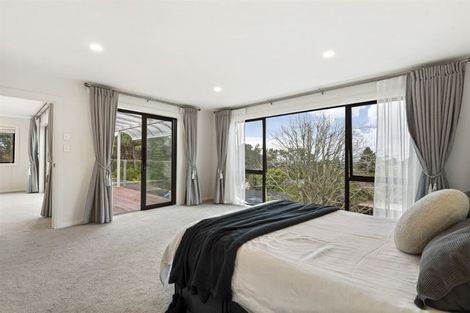 Photo of property in 10a Aberdeen Road, Campbells Bay, Auckland, 0620