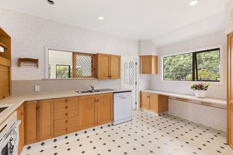 Photo of property in 21 Karamu Street, Eastbourne, Lower Hutt, 5013