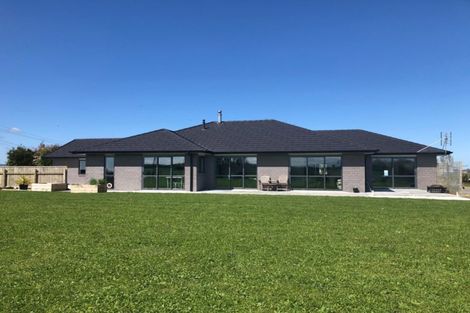 Photo of property in 272 Austin Road, Normanby, Hawera, 4673