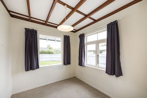 Photo of property in 47 Knowles Street, Terrace End, Palmerston North, 4410