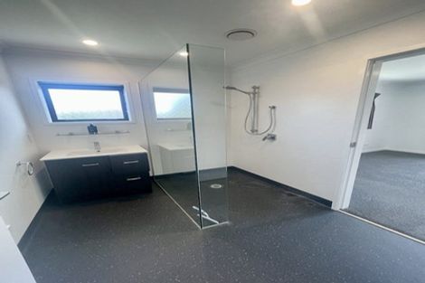 Photo of property in 7 Waihurihia Street, Otaki, 5512