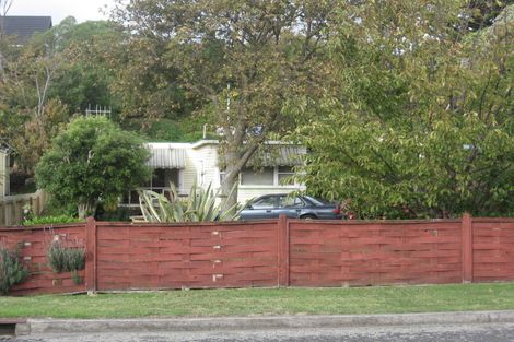 Photo of property in 76 Glen Road, Raumati South, Paraparaumu, 5032