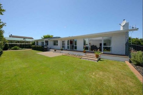 Photo of property in 1 Yardley Street, Avonhead, Christchurch, 8042
