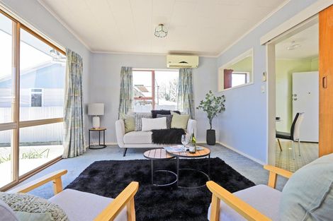 Photo of property in 27 York Avenue, Tamatea, Napier, 4112
