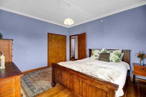 Photo of property in 69 Young Street, New Plymouth, 4310