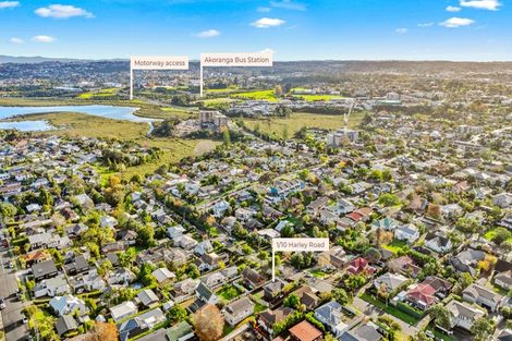 Photo of property in 1/10 Harley Road, Hauraki, Auckland, 0622