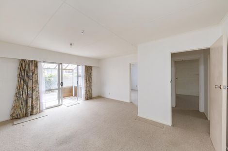 Photo of property in 2/364 Featherston Street, Palmerston North, 4414