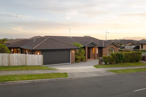 Photo of property in 102 Barrington Drive, Huntington, Hamilton, 3210