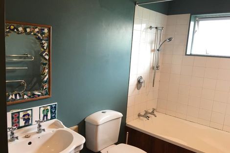 Photo of property in 53 Acacia Avenue, Upper Riccarton, Christchurch, 8041