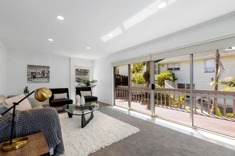 Photo of property in 5 Freya Place, Torbay, Auckland, 0630