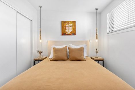 Photo of property in 8/17 Victoria Road, Mount Maunganui, 3116