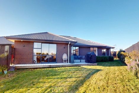 Photo of property in 24 Macdonald Heights, Feilding, 4702
