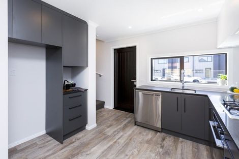 Photo of property in 4 Betty Boyes Street, Wallaceville, Upper Hutt, 5018