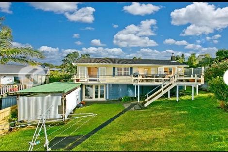 Photo of property in 10 Dunraven Place, Torbay, Auckland, 0630