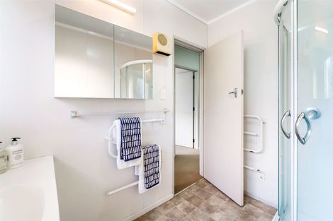 Photo of property in 1/15 Omana Road, Milford, Auckland, 0620