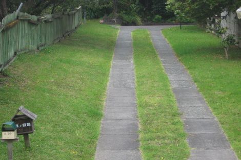 Photo of property in 2/20 Waverley Avenue, Glenfield, Auckland, 0629