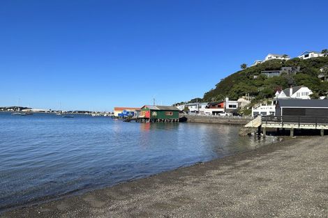 Photo of property in Patent 326 Apartments, 203s/326 Evans Bay Parade, Hataitai, Wellington, 6021