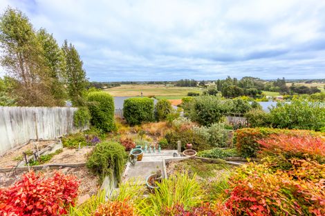 Photo of property in 7 Ennerdale Row, Westmorland, Christchurch, 8025