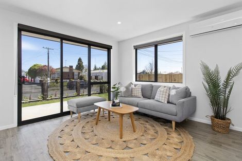 Photo of property in 2/16 Betley Crescent, Fairview Downs, Hamilton, 3214