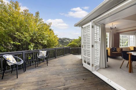 Photo of property in 32 Harland Street, Brooklyn, Wellington, 6021