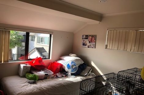 Photo of property in 3/102 Greenhithe Road, Greenhithe, Auckland, 0632