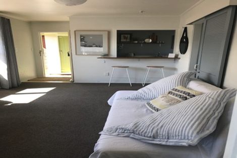 Photo of property in 2/328 Lake Road, Hauraki, Auckland, 0622