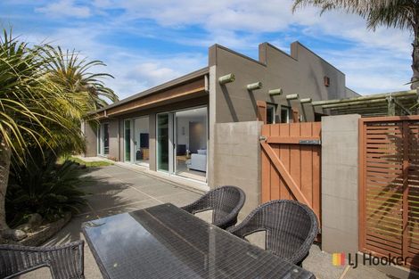 Photo of property in 71 Athenree Road, Athenree, Waihi Beach, 3177