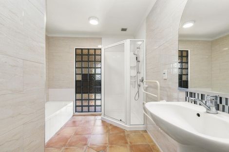 Photo of property in 22 Hoyte Place, Pukehangi, Rotorua, 3015