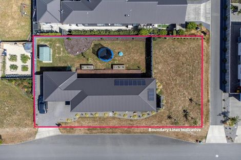 Photo of property in 1 Routhan Way, Carterton, 5713