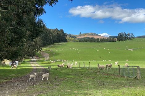 Photo of property in 125-127 Bell Road, Waiwhetu, Lower Hutt, 5010