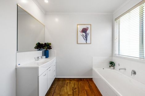 Photo of property in 5 Parkside Drive, Huntington, Hamilton, 3210