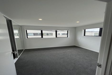 Photo of property in 11a Welby Place, Mangere, Auckland, 2022