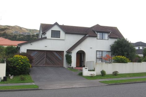 Photo of property in 158 Westchester Drive, Churton Park, Wellington, 6037