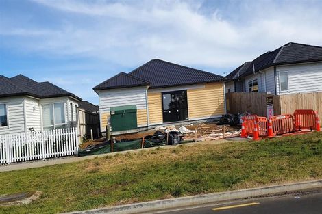 Photo of property in 3 Tuuhura Road, Pukekohe, 2120