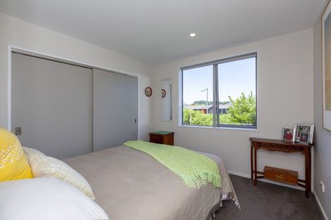 Photo of property in 2 Te Heke Place, Waikanae, 5036