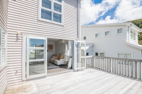 Photo of property in 68 Waverton Terrace, Churton Park, Wellington, 6037