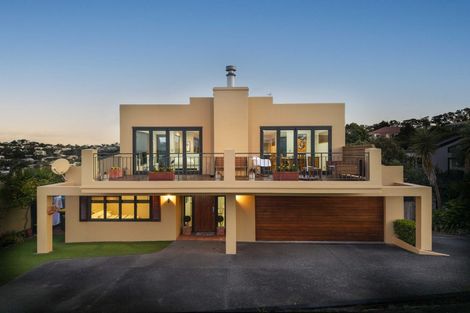 Photo of property in 31 Durness Place, Red Beach, 0932