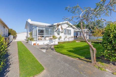 Photo of property in 22 Ellison Street, Napier South, Napier, 4110