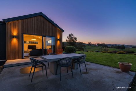 Photo of property in 35 Tapairu Road, Waipawa, 4275